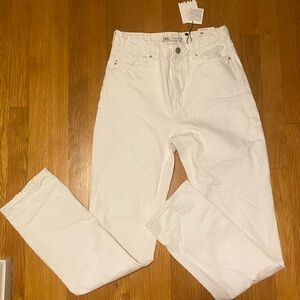 Women Zara jeans